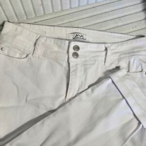 Harmony & Havoc Womens White Denim Capri Pants Double Button Cuffed Capri S 10